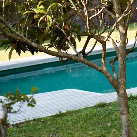 La Fauvelle Hotel *